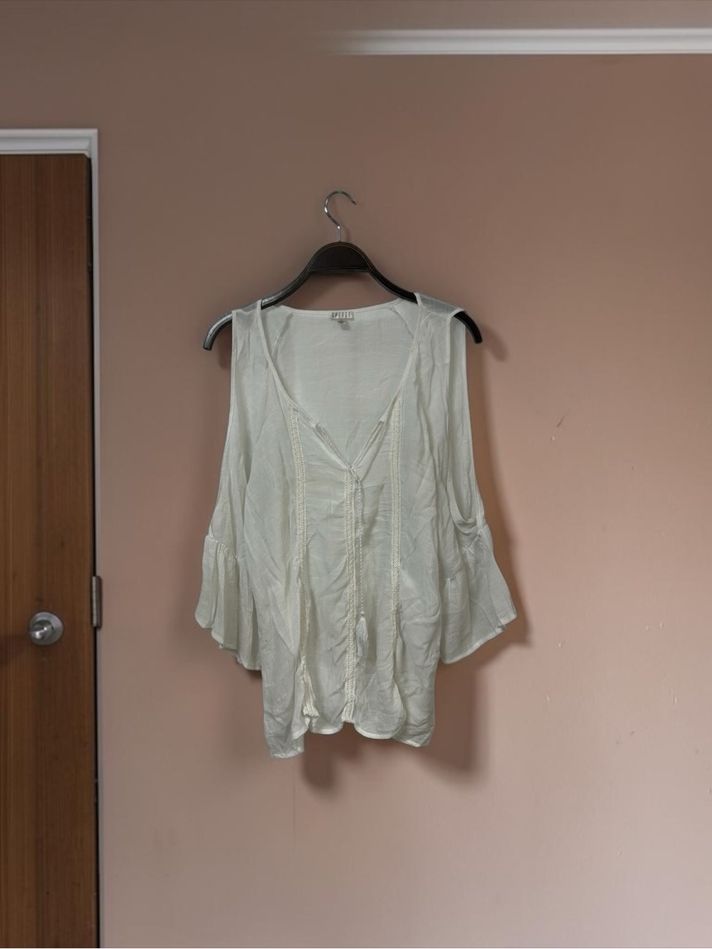 Spense Ivory Cold-Shoulder Boho Tunic